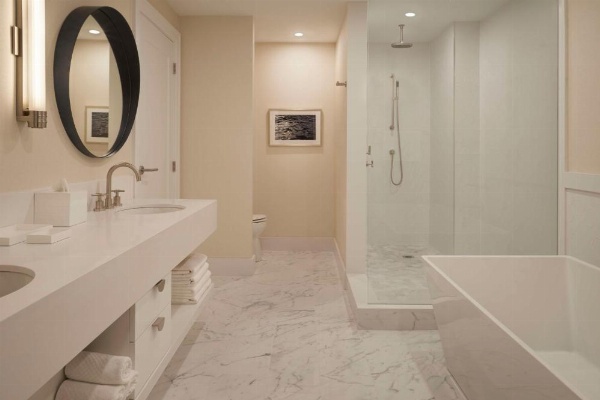 Hilton Toronto image 30